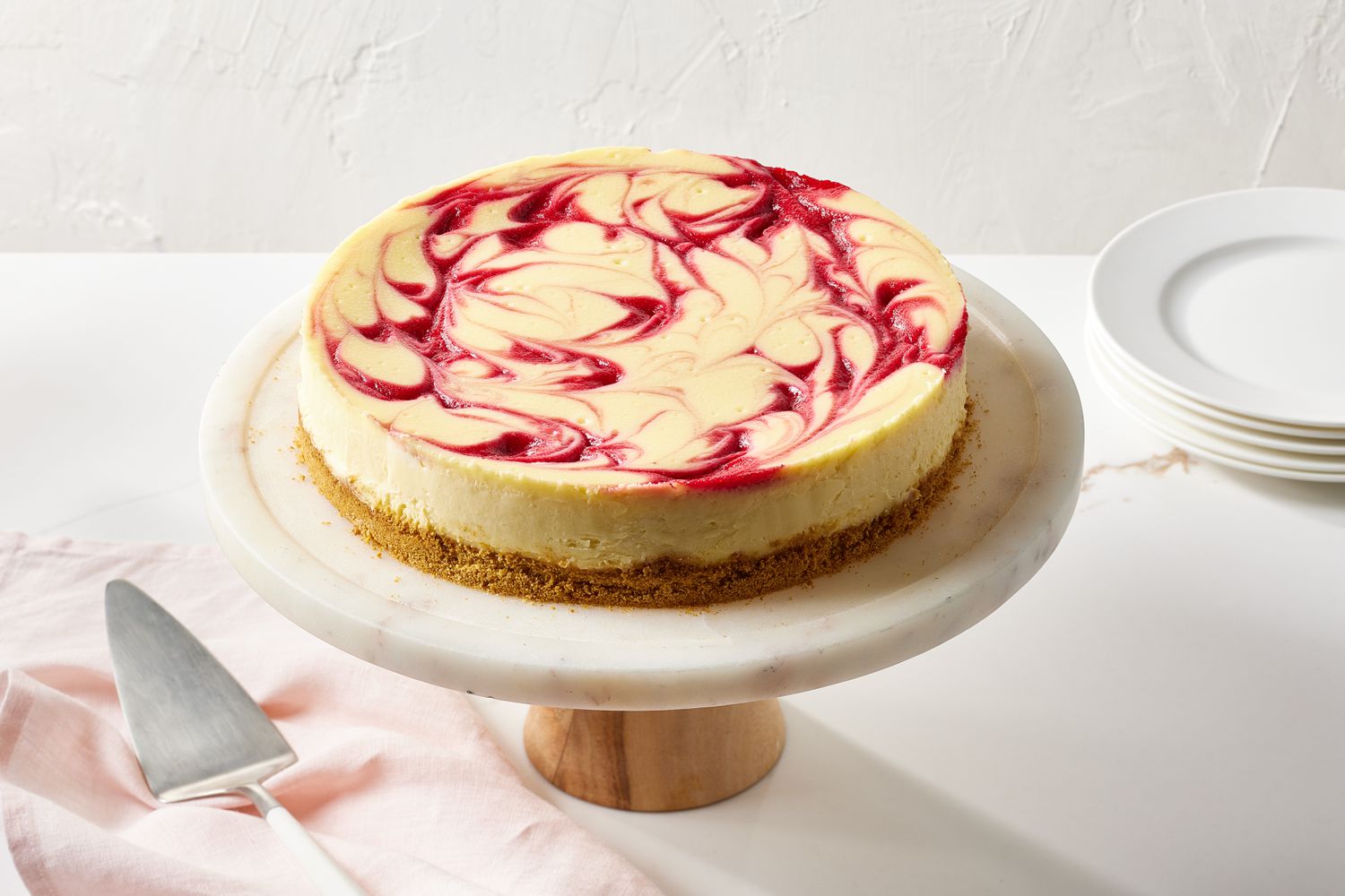 Raspberry Cheesecake Delight: Indulge in the Luxurious, Fruity Bliss of This Classic Dessert