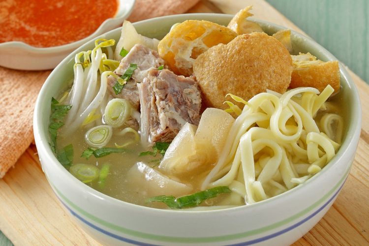 mie-kocok-bandung-kelezatan-kuliner-khas-kota