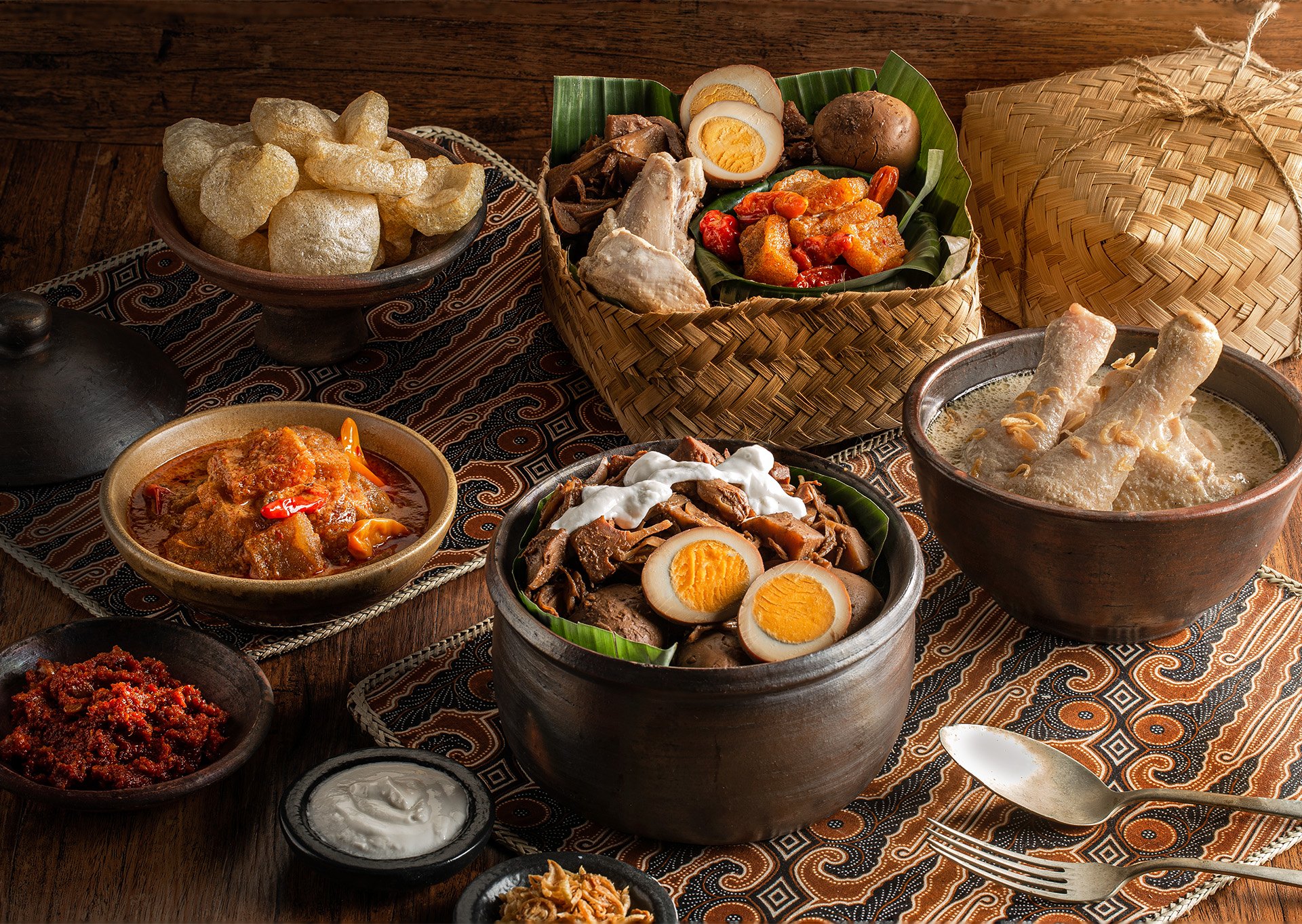 gudeg-makanan-khas-yogyakarta-yang-selera 