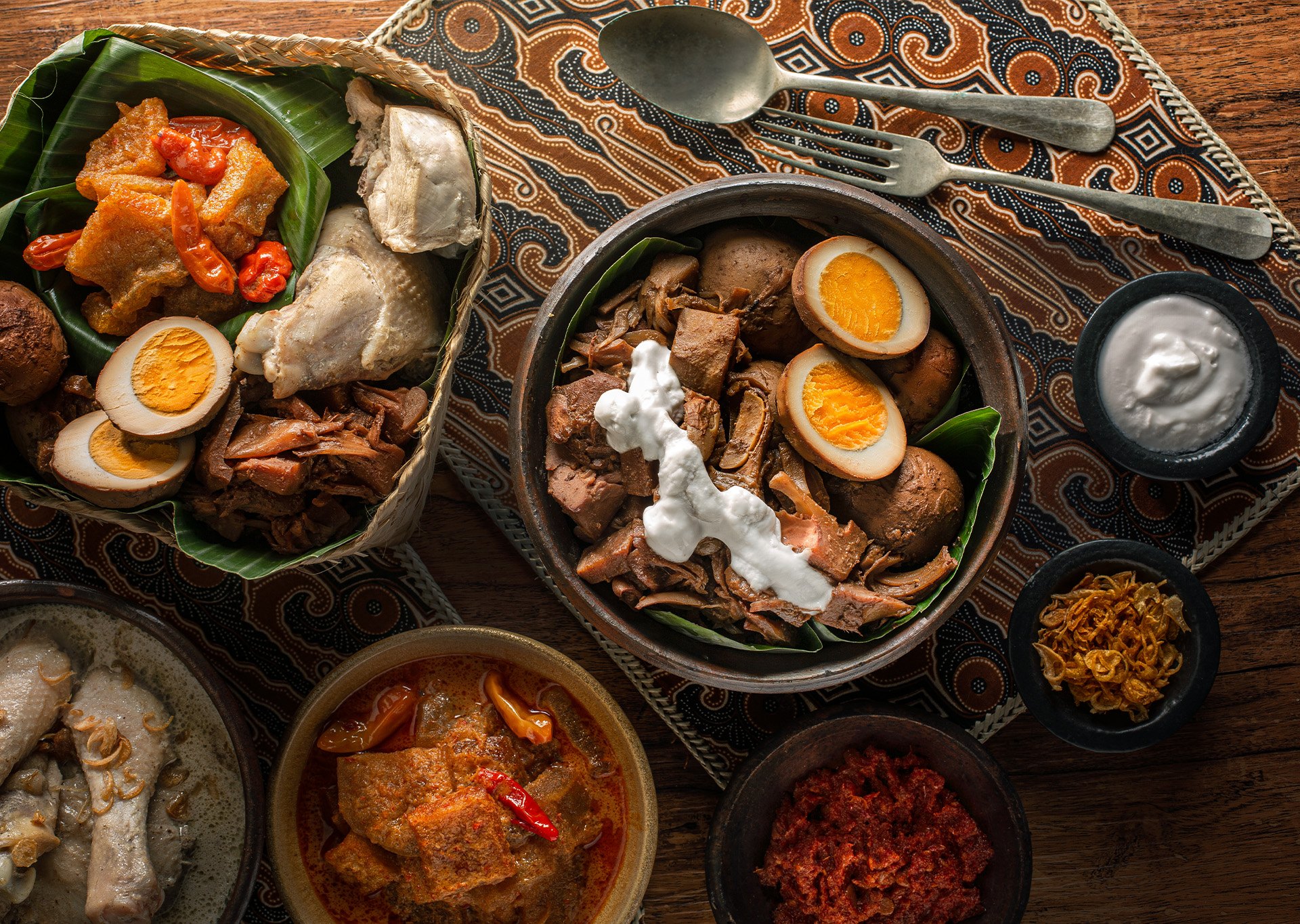 Gudeg: Makanan Khas Yogyakarta yang Menggugah Selera