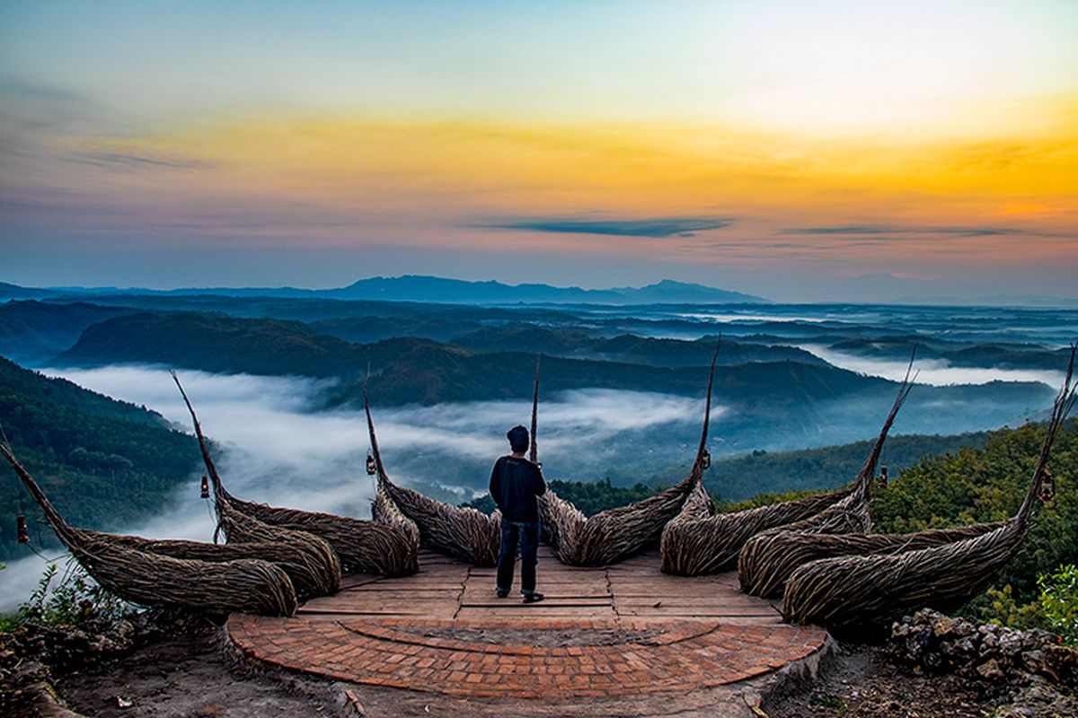 Jurang Tembelan Dlingo: Pengalaman Seru Menyusuri Negeri di Atas Awan di Jogja