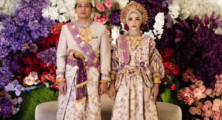 Pernikahan Feby Putri