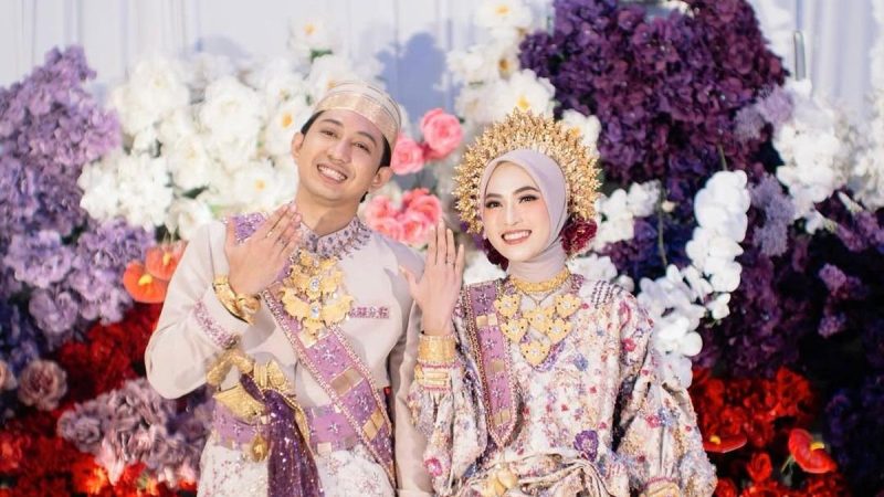 Pernikahan Feby Putri