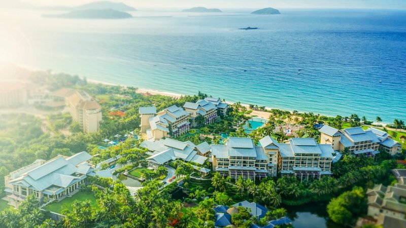 Yalong Bay