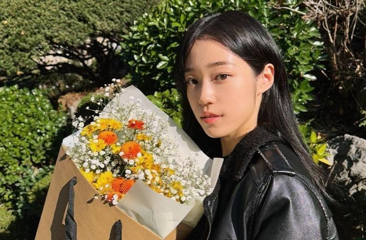 popularitas Roh Yoon Seo