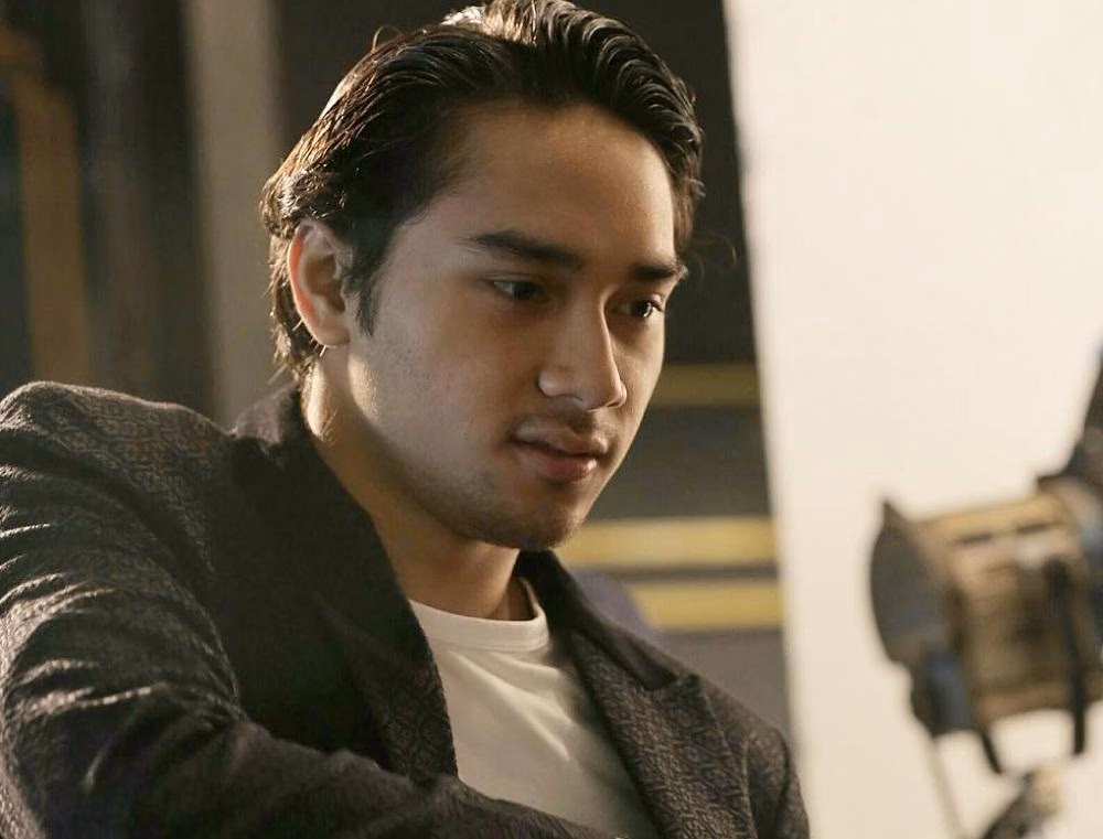 Achmad Megantara: Pesona Aktor Muda Berbakat yang Kian Bersinar Di Indonesia