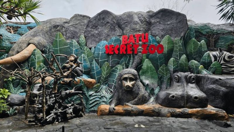 Batu Secret Zoo