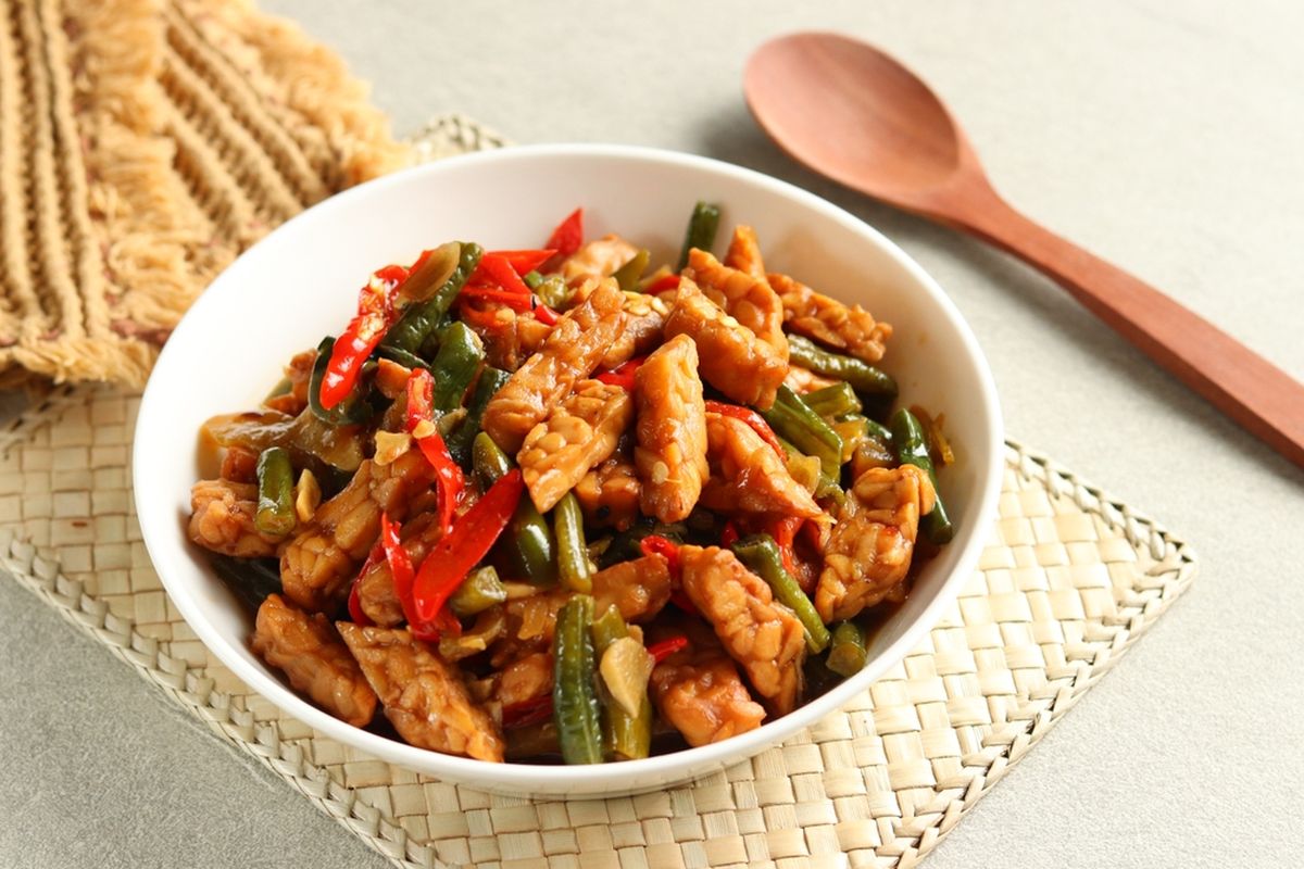 Tempe Orek Kering Sederhana: Rahasia Lauk Tahan Lama yang Selalu Bikin Nambah Nasi