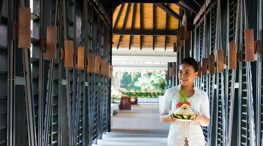 Lokasi Strategis Turi Beach Resort dengan Nuansa Private Island