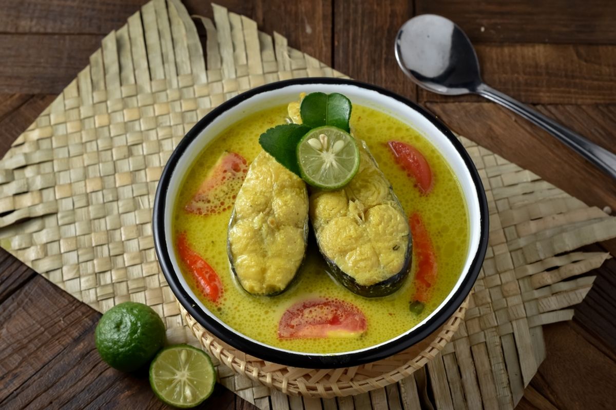 Ikan Kuah Kuning Segar, Sajian Nusantara dengan Cita Rasa Hangat yang Menggugah Selera