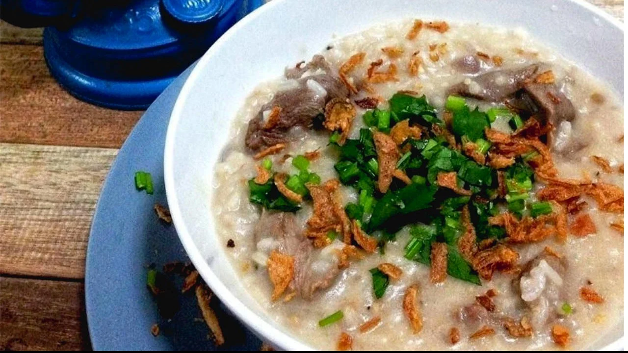 Asal-Usul Bubur Lambok yang Sarat Makna