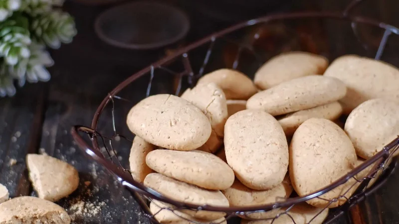 Kue Bagea