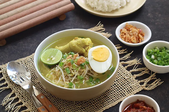 Soto Ayam Bening, Sajian Hangat yang Menghadirkan Kenikmatan Sederhana Penuh Kenangan